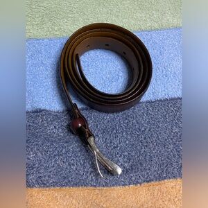MEN’S WEARHOUSE Chestnut Brown Leather Belt